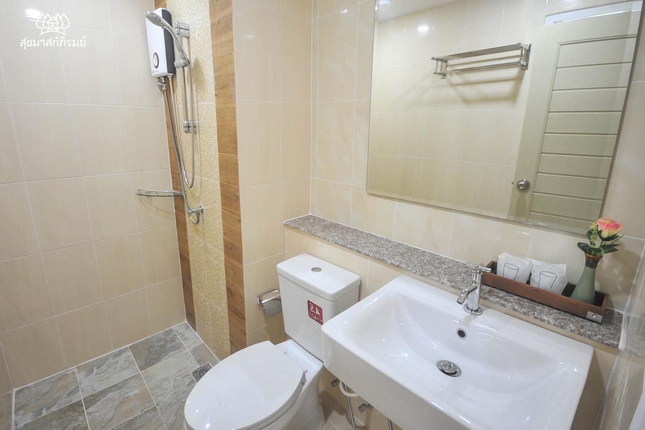 Sukkhamas Pirom Hotel Nakhon Ratchasima Ngoại thất bức ảnh
