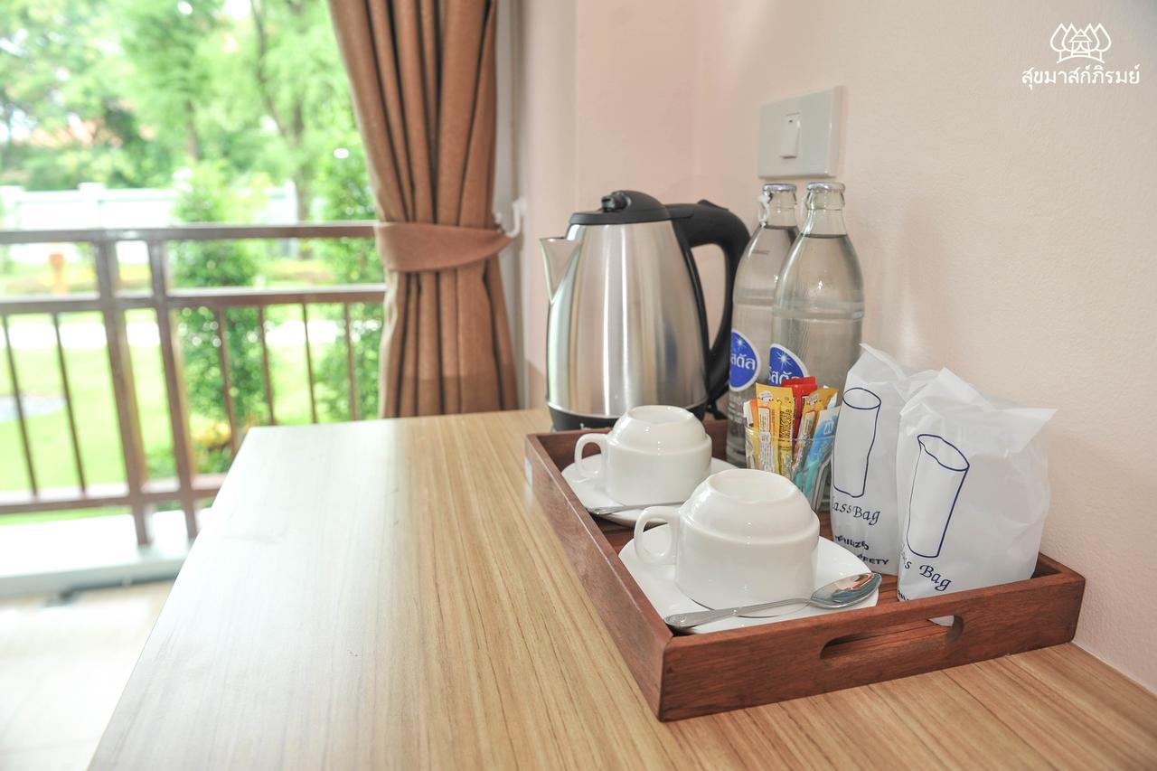 Sukkhamas Pirom Hotel Nakhon Ratchasima Ngoại thất bức ảnh